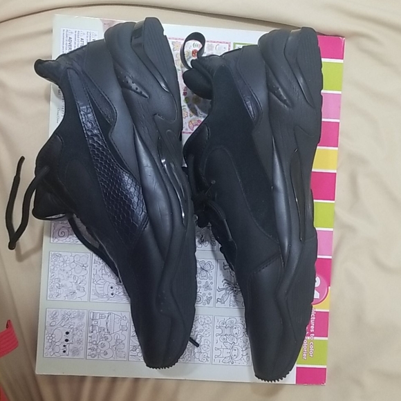 Puma sneakers - Picture 6 of 10